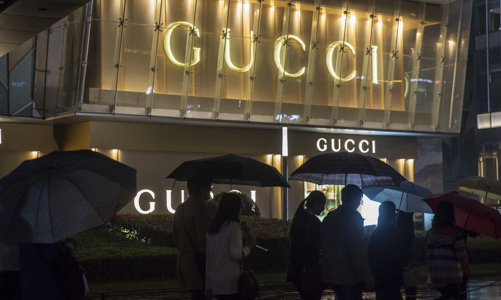 Vì sao thị trường đồ hiệu ở Trung Quốc tăng bùng nổ trong đại dịch?