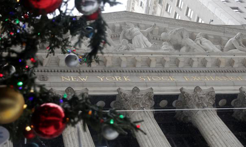 Đề xuất nâng mức cứu trợ bị chặn, chứng khoán Mỹ đảo chiều từ đỉnh kỷ lục