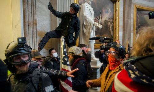 Truyền thông Trung Quốc nói gì về vụ tấn công tòa nhà Quốc hội Mỹ?