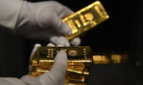 Giá vàng bật tăng vì mối lo cổ phiếu GameStop