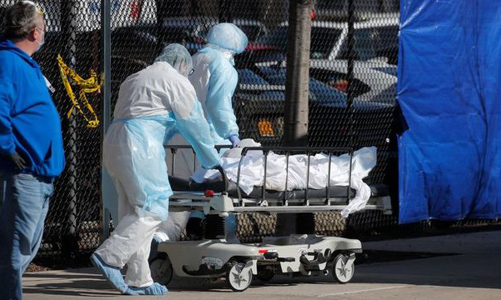 Gần nửa triệu người Mỹ đã tử vong vì Covid-19