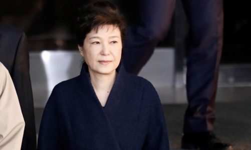 Cựu Tổng thống Hàn Quốc Park Geun-hye chính thức bị buộc tội