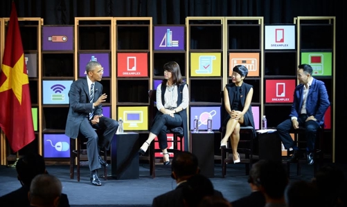 Ba gương mặt doanh nhân trẻ đối thoại với Obama