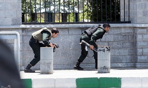 Bị tấn công khủng bố, Iran đổ lỗi cho Saudi Arabia