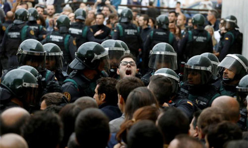 Sau trưng cầu dân ý, xứ Catalonia của Tây Ban Nha tuyên bố có thể độc lập