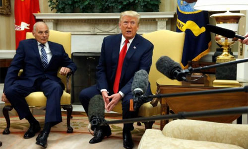 Thách thức bủa vây, Tổng thống Trump liên tục sa thải nhân viên