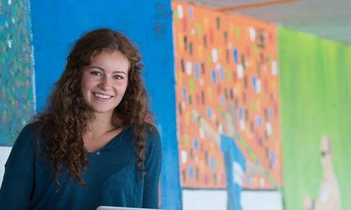 Chân dung nữ tỷ phú trẻ nhất thế giới