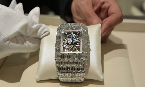 Vì sao giới giàu Mỹ mua nhiều kim cương hơn giữa đại dịch?