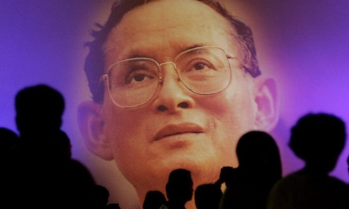 Cuộc đời nhà vua Thái Lan Bhumibol qua ảnh