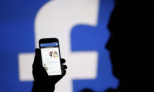 Facebook kiếm hàng chục tỷ USD từ thông tin cá nhân như thế nào?