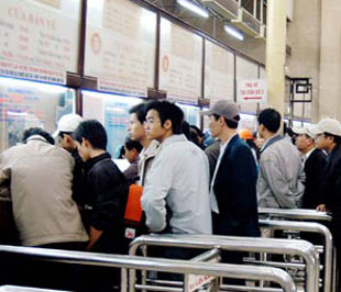 Tàu xe sau Tết không quá “căng”