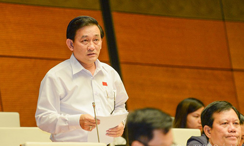 “Con tàu kinh tế đã vượt khỏi vòng xoáy trì trệ”