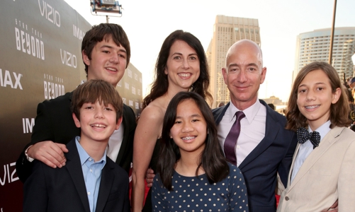 Những điều ít biết về cuộc hôn nhân 25 năm của người giàu nhất hành tinh