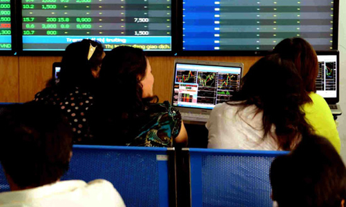 Dòng tiền có thể nâng đỡ VN-Index trong tháng 1?