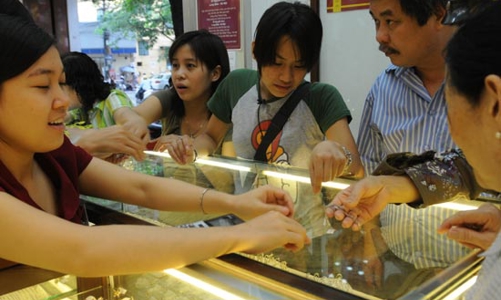 Giá vàng: 29,3 triệu đồng/lượng!