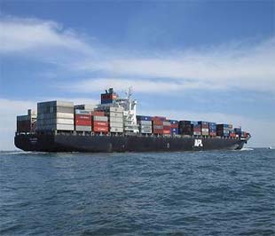 Công bố pháp lệnh thủ tục bắt giữ tàu biển