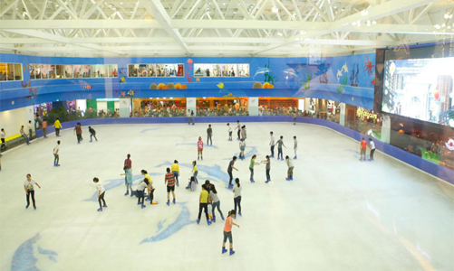 Thăm “thành phố trong lòng thành phố” tại Hà Nội