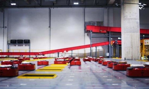 Nhà kho vận hành hoàn toàn bởi robot đầu tiên trên thế giới