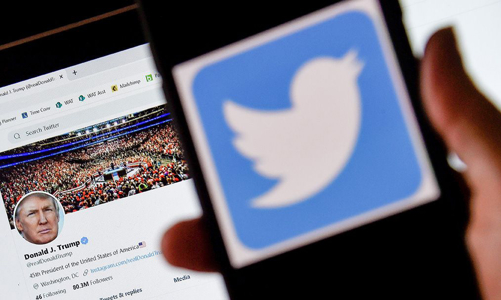 Các mạng xã hội cứng rắn với ông Trump: Bước ngoặt quản lý nội dung
