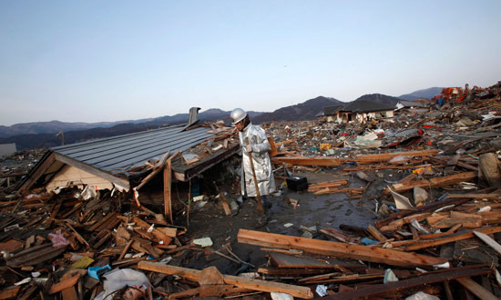 Động đất cấp 9 không “đè” nổi Internet ở Nhật