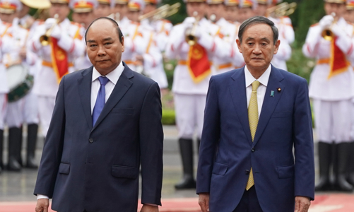 Thủ tướng Nguyễn Xuân Phúc đón và hội đàm với Thủ tướng Nhật Bản