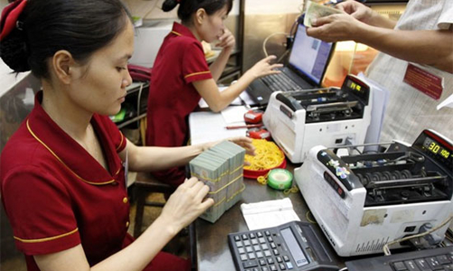 Giảm lãi suất: “Rừng mơ” sẽ đủ quả?