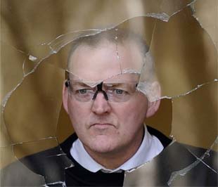 Dân châu Âu phẫn nộ vì suy thoái kinh tế