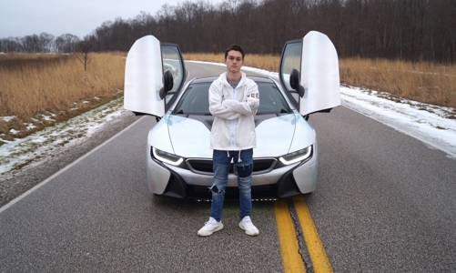 Thành triệu phú USD nhờ đầu tư tiền ảo từ năm 15 tuổi