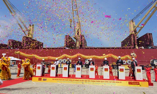 Tập đoàn Hoa Sen đã xuất cảng 20.000 tấn tôn sang Mỹ