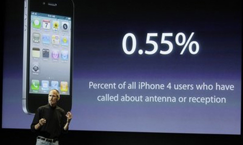 Apple tặng miễn phí vỏ iPhone 4 để tránh mất sóng