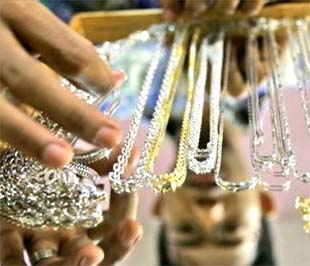 Giá vàng, giá dầu cùng bật mạnh!