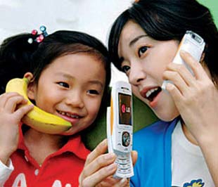 Việt Nam sẽ tiếp tục giảm cước viễn thông di động