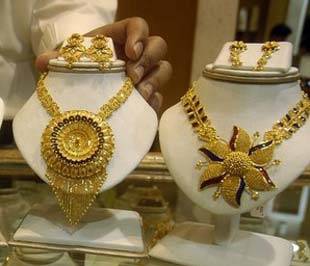 Giá vàng khép lại tuần trượt giá mạnh