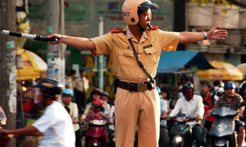 Chính phủ so sánh tai nạn giao thông với thảm họa sóng thần