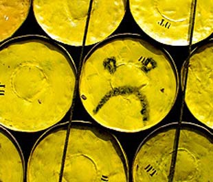 Đi tìm nguyên nhân giá dầu giảm