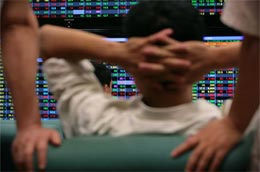 Cấm tổ chức giao dịch sản phẩm đầu tư chỉ số VN-Index