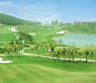 Thủ tướng yêu cầu rà soát lại các dự án sân golf