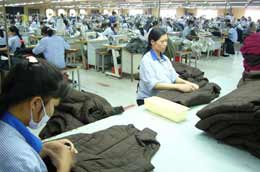 “Khó đạt” mục tiêu kiềm chế nhập siêu