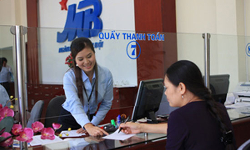 Chuyện taxi trong… ngân hàng