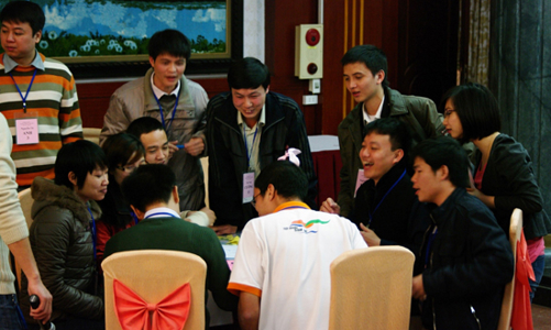 “Ứng dụng đàm phán ngoại giao trong đàm phán kinh doanh”