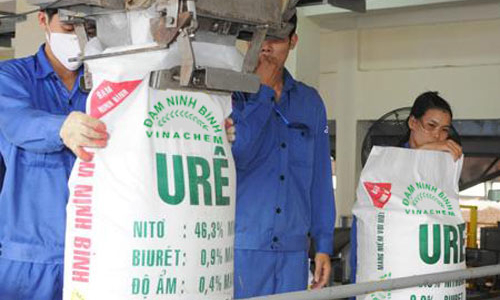 Kinh doanh sa sút, sếp Vinachem vẫn đặt kế hoạch nâng thu nhập