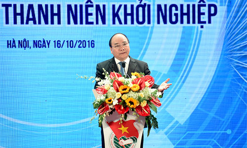 Thủ tướng “mở lòng” với sinh viên về khởi nghiệp