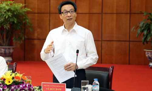 “Lãng phí” 800 triệu USD/năm vì thủ tục thông quan