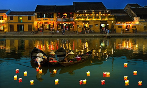 Liên kết phát triển liên hoàn vùng duyên hải miền Trung