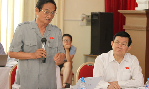 Nhật ký nghị trường: Lời xin lỗi và dự thảo Hiến pháp mới