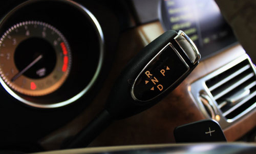 Từ 1/1/2013, cơ sở đào tạo lái ôtô phải có xe số tự động