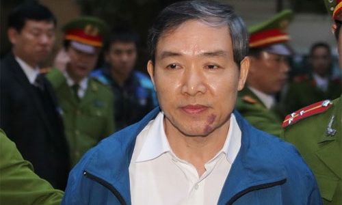 Tham ô 10 tỷ đồng, Dương Chí Dũng đối mặt án tử hình