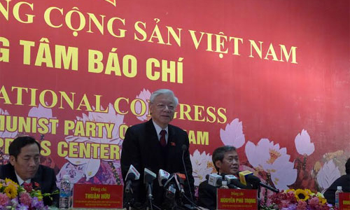 Tổng bí thư: “Lần này Bộ Chính trị nhiều anh em trẻ”