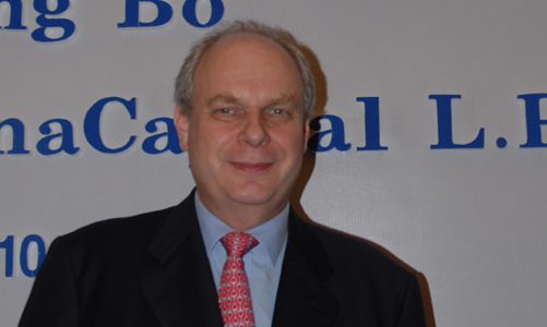 Người đồng sáng lập VinaCapital sẽ rời tập đoàn