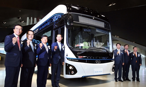 Huyndai ra mắt xe bus chạy hoàn toàn bằng điện